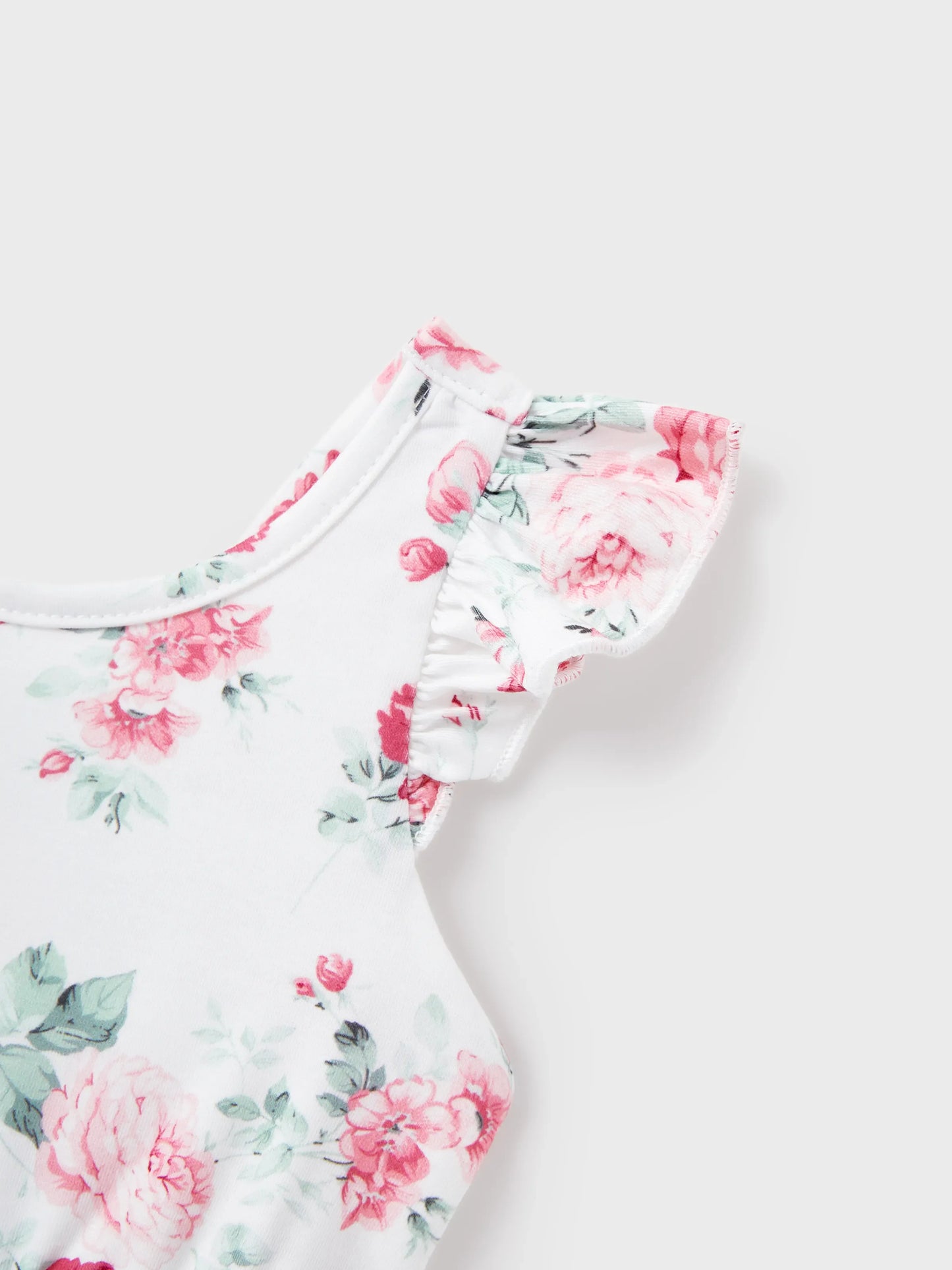 Family Matching Outfits Set Solid Color Short-sleeve Polo Collar Shirt or Flower Print Hollow out Dress  Pink