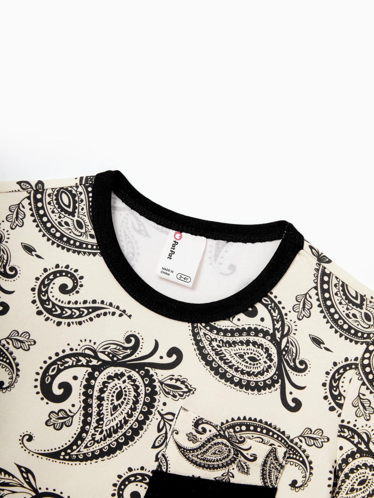 Family Matching Paisley Print Outfits Sleeveless Spaghetti Strap Dress & Cotton T-Shirt for Mom, Dad, & Kids Perfect for Family Outings & Photos
 Black