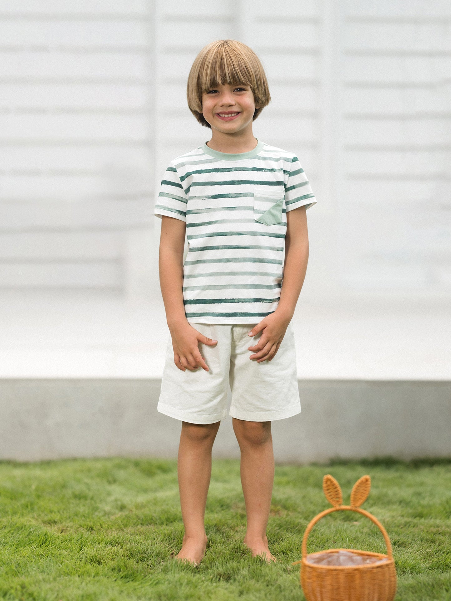 Mommy & me Cotton Outfits Set Green Striped T-Shirt and Dress Set for Dad, Mom, Kids & Baby, Perfect for Summer Family Outings & Photos Green