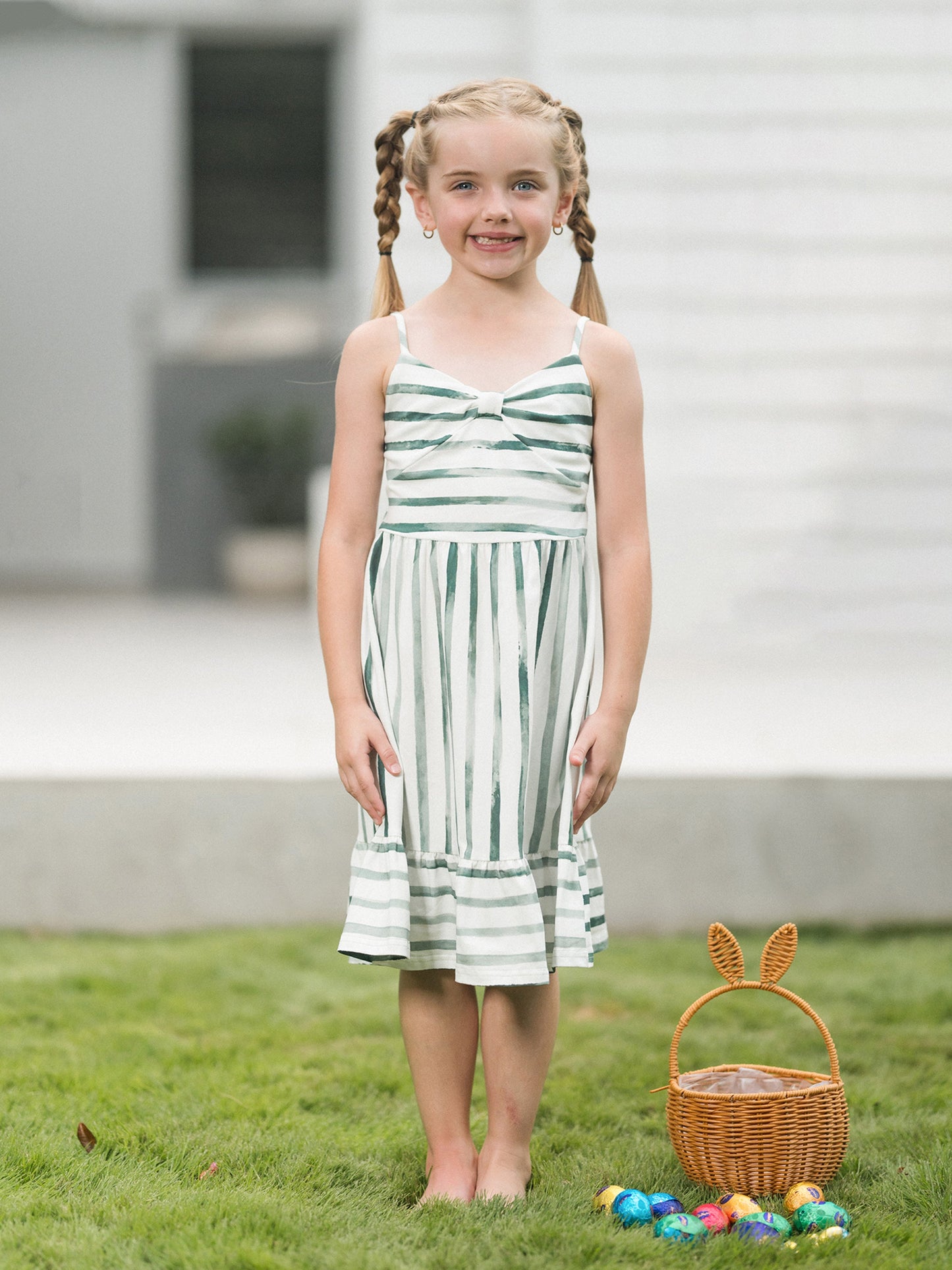 Mommy & me Cotton Outfits Set Green Striped T-Shirt and Dress Set for Dad, Mom, Kids & Baby, Perfect for Summer Family Outings & Photos Green