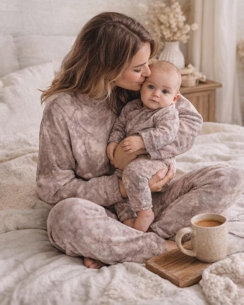 Mommy and Baby Tie Dye Matching Sweatshirt Jogger Lounge Set